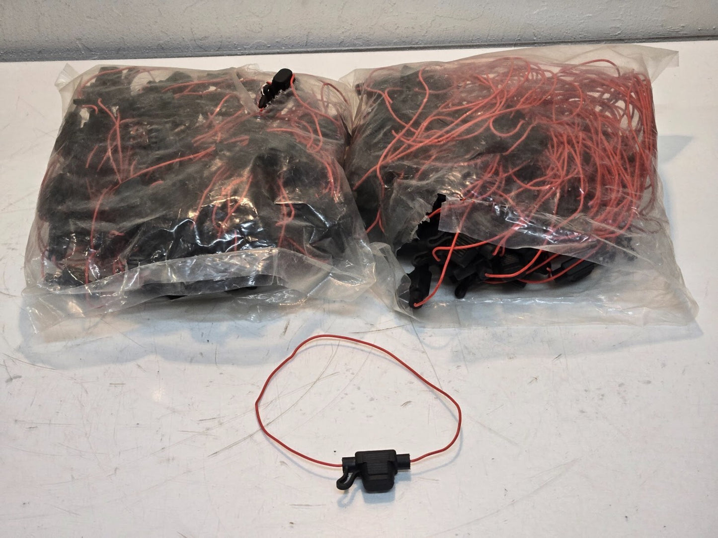 Approximately 200 Quantity of Inline Fuse Holders w/ 5 Amp Fuse (Approx 200 Qty)