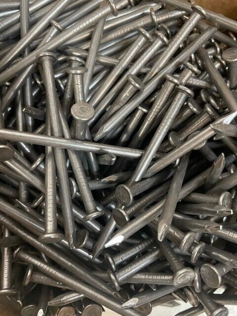 5 Pounds of Common Nails 2-1/2" 8d | 63mm