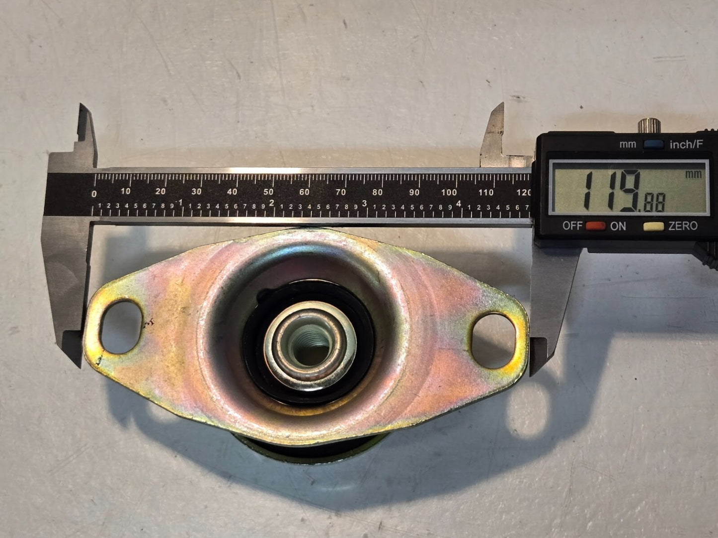 2 Quantity of Novibra M12 RA60EMB Vibration Isolators | Max Load 120 Kg (2 Qty)