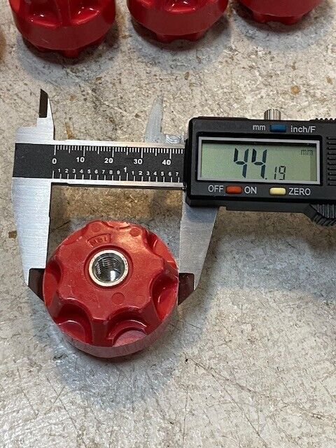 10 Qty of MBI Red 7-Point Star Insulators 8mm Bore 44mm OD 35mm Tall (10 Qty)