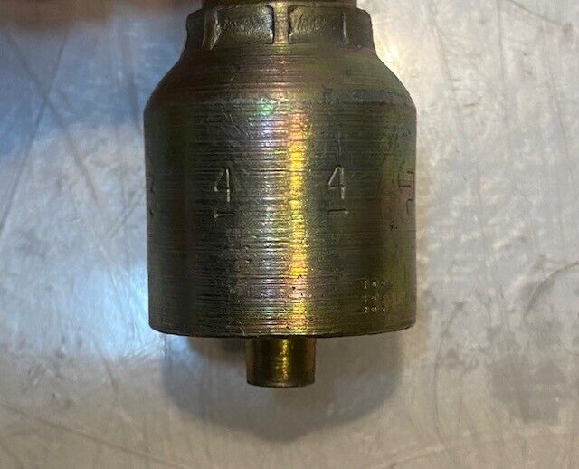 7 Quantity of Parker 1394344 Hydraulic Coupling Adapter Fittings (7 Quantity)