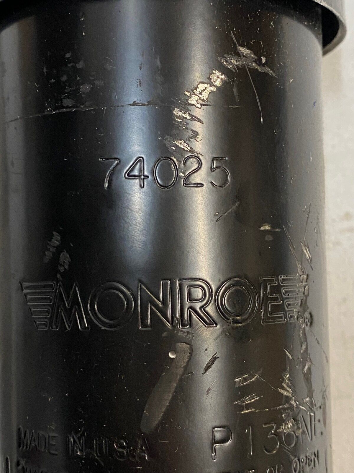 Monroe 74025 P136NE Shock Absorber 70 Series