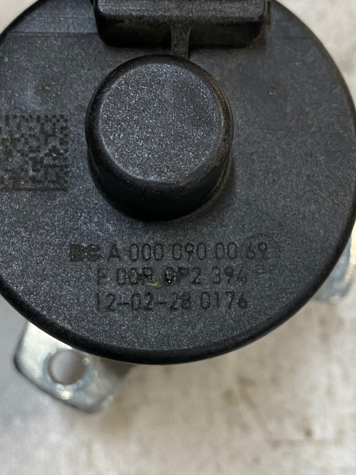 Detroit Diesel DC A0000900069 Fuel Meter Quantity Control Valve - SLIGHT DAMAGE