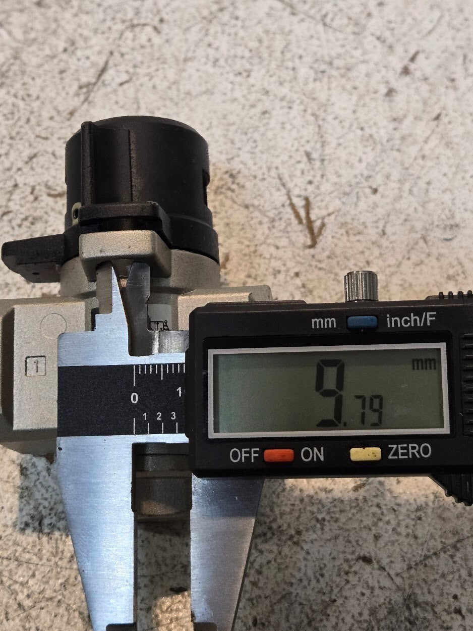 SMC Single Action Relief Valve VHS30-03-B | 0.1-1.8 MPa