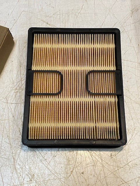 Fleetguard AF55320 Air Filter Engine Intake Filter Heavy Duty Replacement