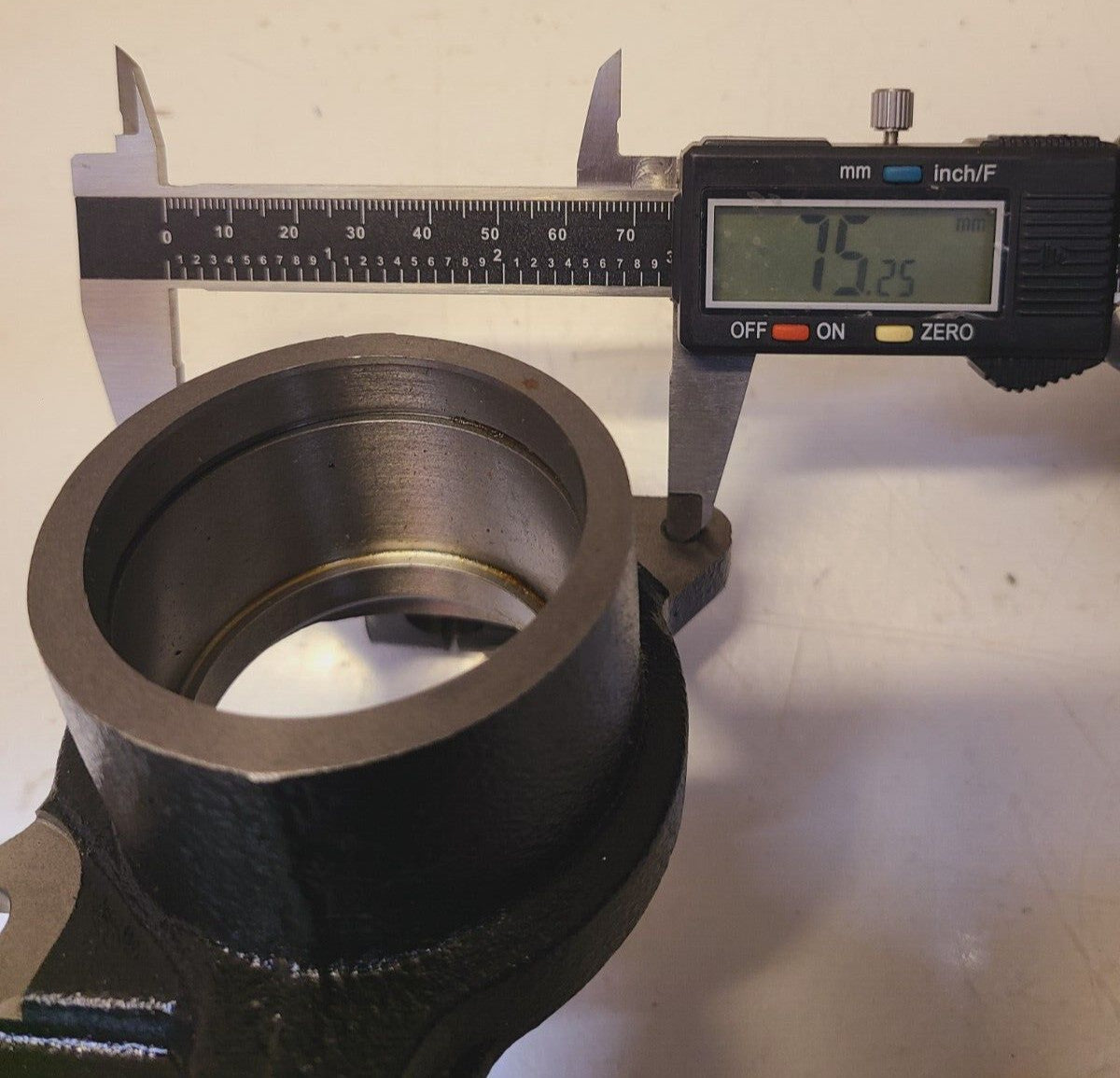 Front Right Knuckle Assembly R1 | 5730