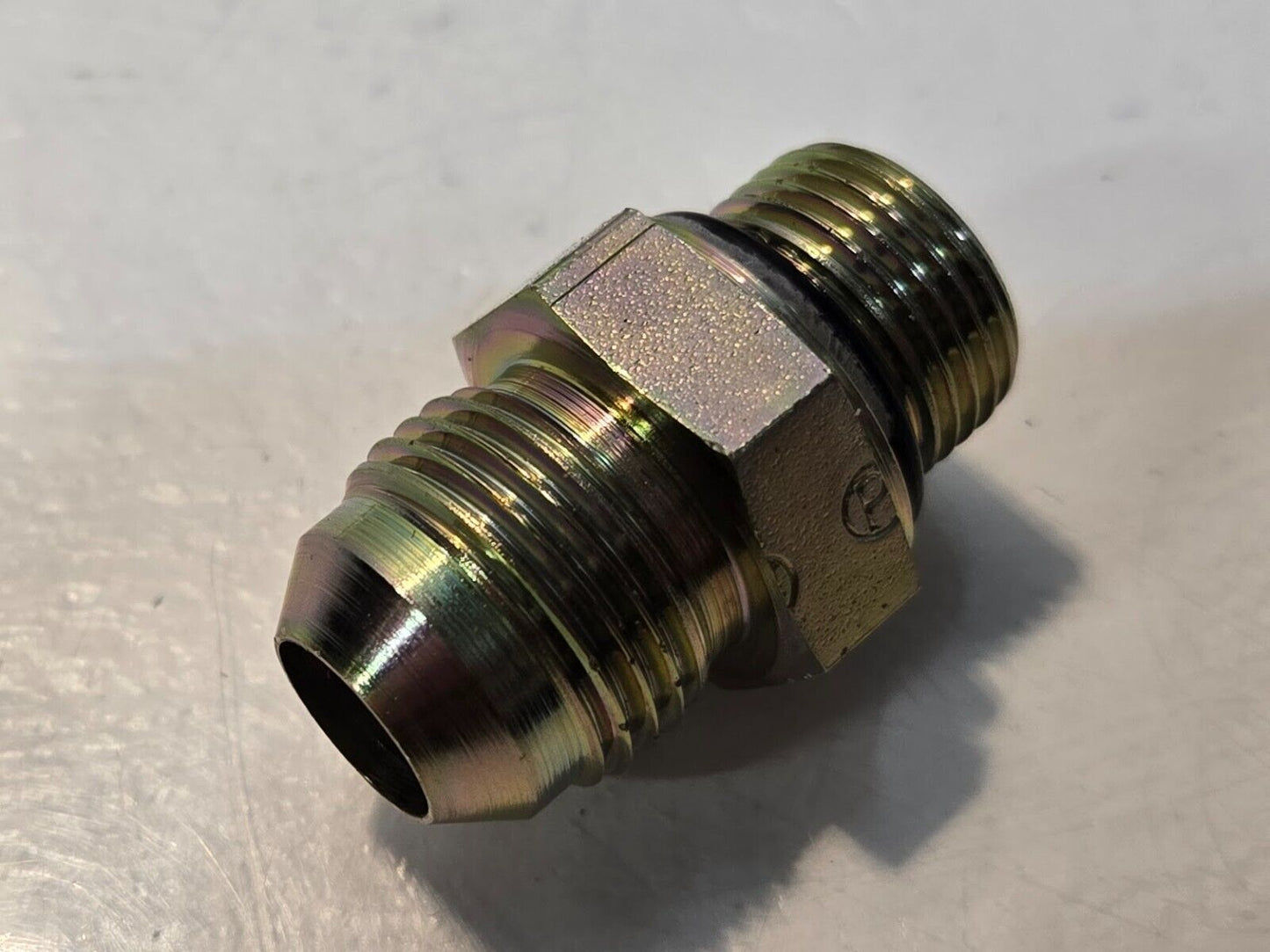 8 Quantity of Parker 8F40MXS 05-II 17 Triple-Lok 37 Flare Fittings (8 Quantity)