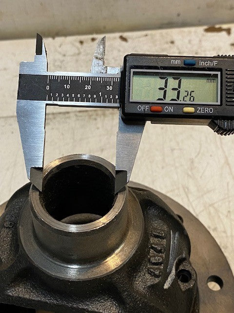 10-Bolt Differential Case Carrier Gear & Axle 45653 SH 8X 33mm Bore 10mm Bolt