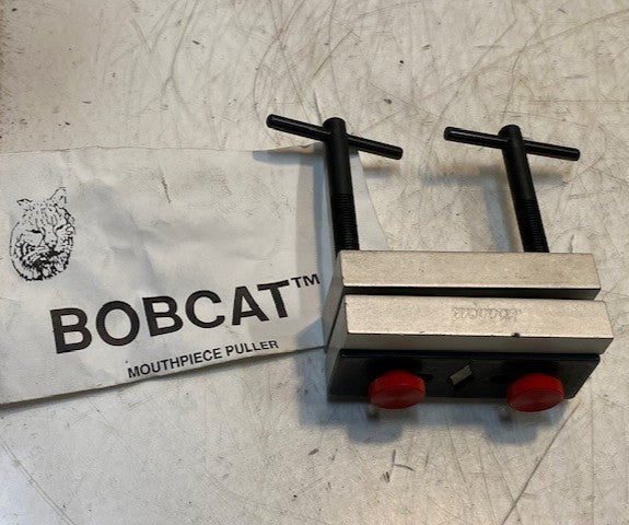 Bobcat Mouthpiece Puller 4" x 3" x 2"