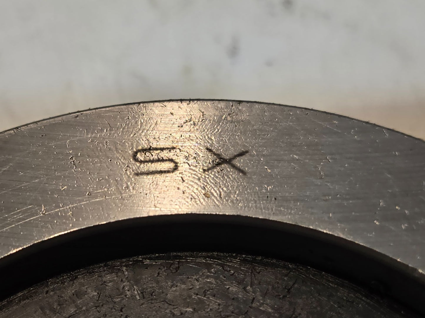 SX Mast Bearing D581815 for Forklift | 109.5 mm OD x 40 mm Bore x 31 mm Thick