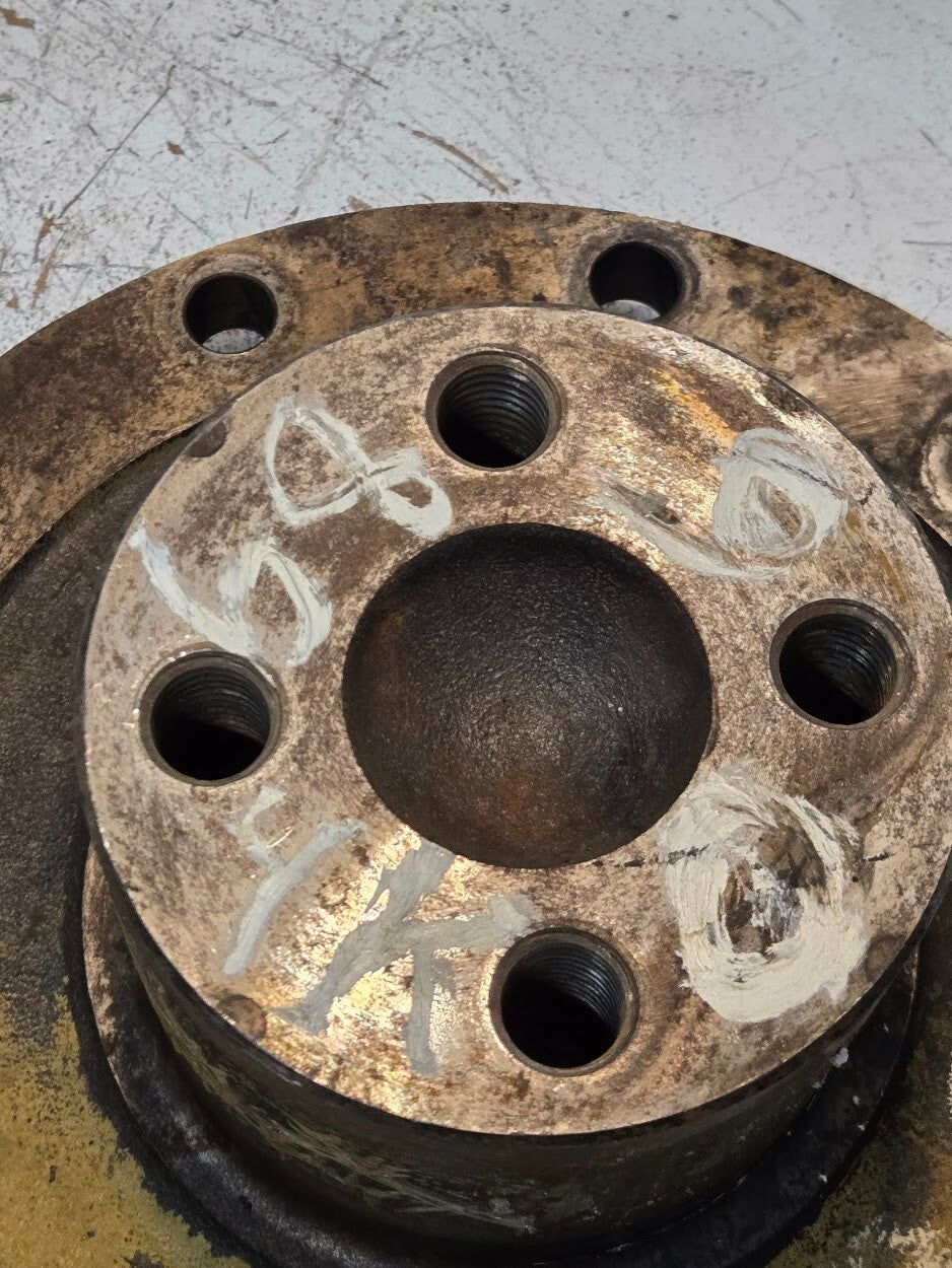 Dual Hub 7K686RLRWME | 7K068 | 4K0689 | 10x10in Bolt Pattern | 4x3.5in Pattern