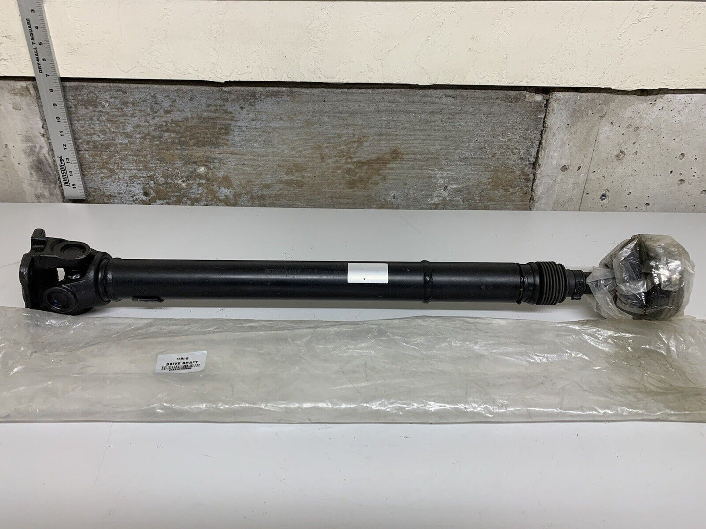 DR-6 Front Drive Shaft Detroit Axle