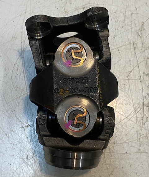 Spicer CV Head 02-26-309 | N37 | 109 | M2 | 7" Long 4" Wide