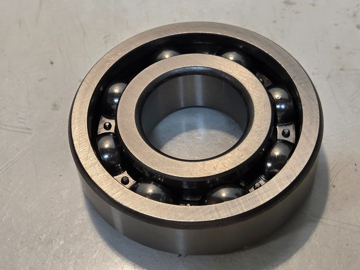 2 Quantity of Ball Bearings 6306 | 72 mm OD x 30 mm Bore x 19 mm Thick (2 Qty)