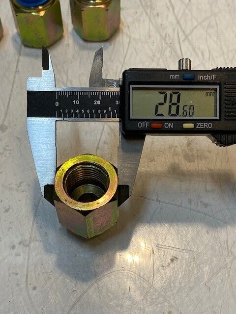 15 Qty of Hydraulic Hex Fitting Adapters 18mm Thread 11mm ID 29mm OD (15 Qty)