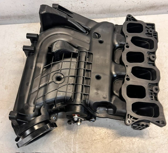 Hyundai/Kia Upper Engine Surge Tank Air Intake Manifold 29210-3CFC1 | PA6-GF30