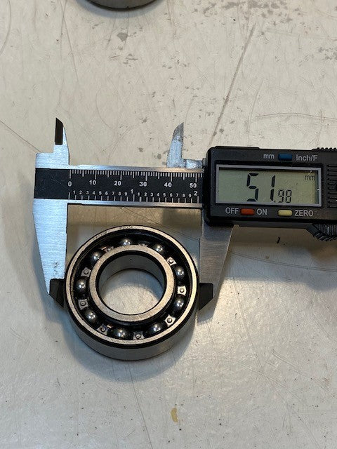 3 Quantity of Fafnir P205K Single Row Ball Bearings 52x25x15mm (3 Quantity)