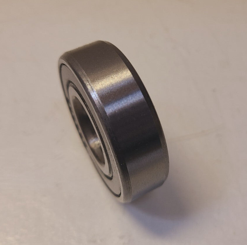 7 Quantity of IDC Select Special Bore Bearing 6204 2RS (7 Qty)