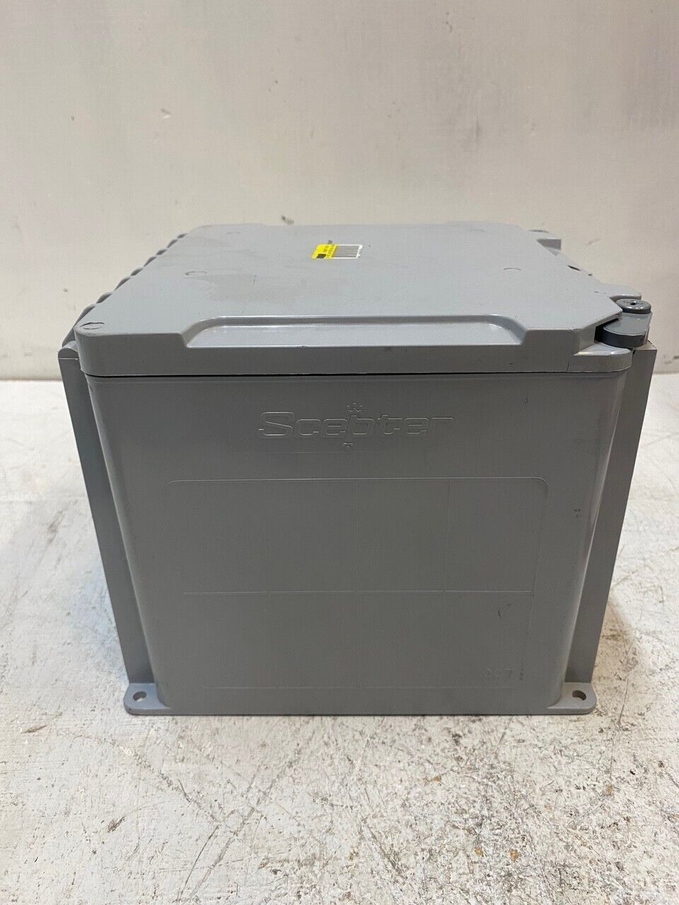 Scepter JBXH887 In PVC Junction Box Hinge 8x8x7