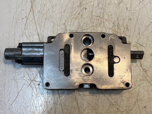 Sauer Danfoss Hydraulic Sectional Valve for John Deere 1681-400R | 156B7006