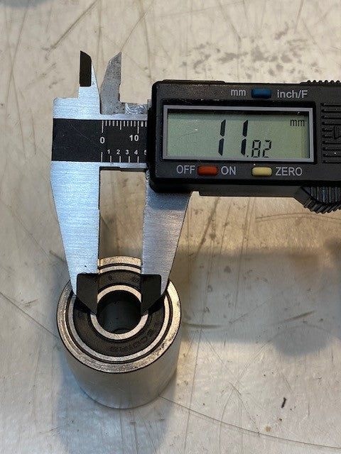 4 Quantity of KBC Roller Bearings Y780116 | 6001D | 12x35x40mm (4 Quantity)