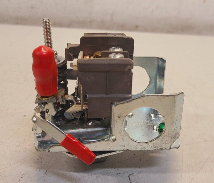 Square D Pressure Switch D1320