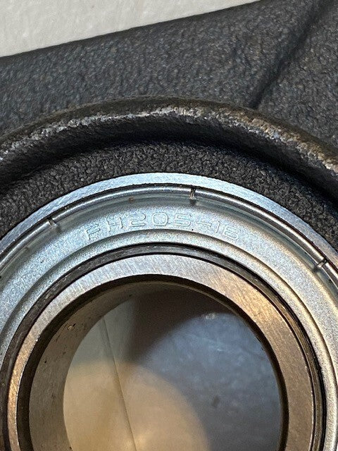 3 Quantity of PEER 4-Bolt Flange FS205 Insert Bearings FH205-16 (3 Quantity)
