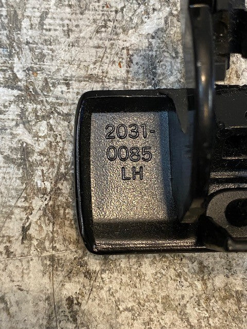 Outside Door Left Handle 20310091LH35 | 2031-0085LH