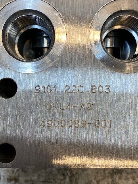 Sun Hydraulics Flow Control Part 9101-22CB03, 4900089-001, 9107-22C-113-007