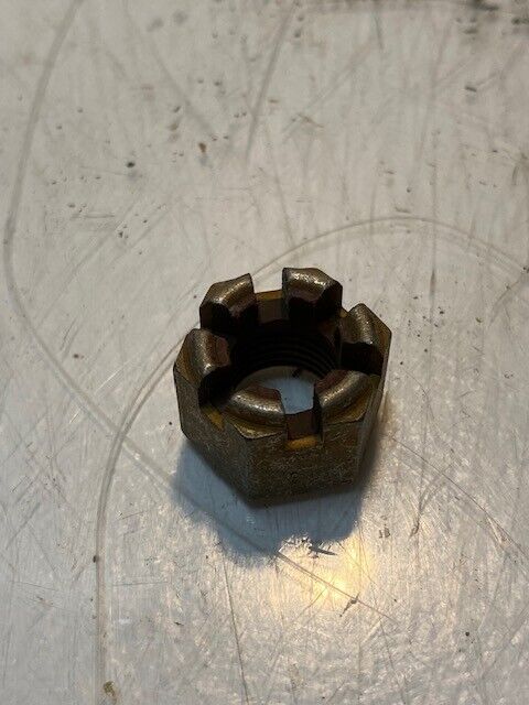 29 Quantity of Spindle Castle Hex Nuts 19mm OD 11mm Thread 14mm Tall (29 Qty)
