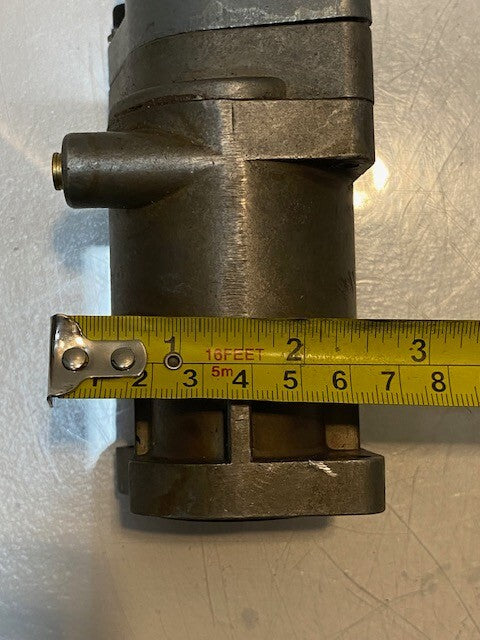 Hydraulic Pump Valve Air Actuator 6" L 2-3/4" W 2-1/4" H 27mm Bore