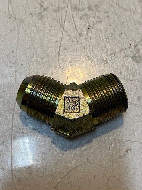 11 Quantity of 45 Degree Elbow Flare Fittings 12 | 27mm Thread 15mm Flare ID