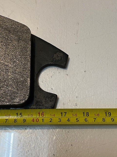 17" Long Brake Pad 244-7850-2 | L4226A44 | 261-7651-2 | 36mm Bore 5-1/2" W