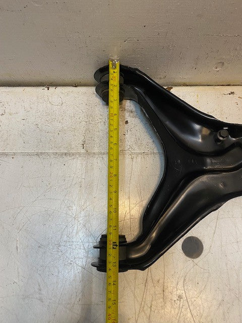 Suspension Control Arm 92-35383 | 14-1/2" Long 13-1/2" Wide
