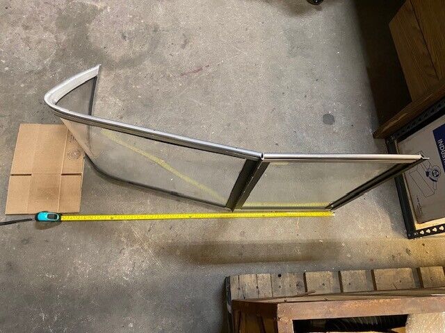 Boat Windshield Section Model 1800X | 23" H 20" D 41" L