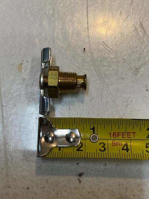 67 Quantity of Brass Drain Valves 22mm L 10mm Thread 8mm End (67 Quantity)