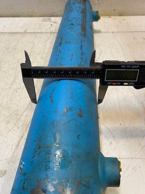 Hydraulic Cylinder 56272-B675 | 25mm Bore 31" Long 88mm OD