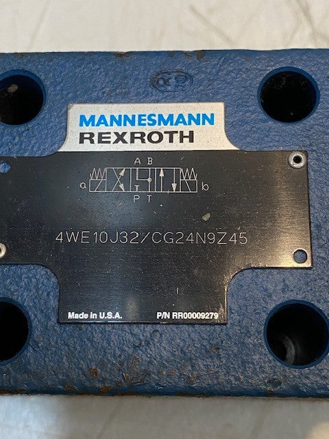 Mannesmann Rexroth Directional Valve 4WE10J32/CG24N9Z45 | 71-RR00512279