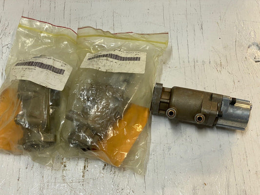 3 Parker Hydraulic Valves 12698001 | CK7545-B Valve Actuator (3 qty)