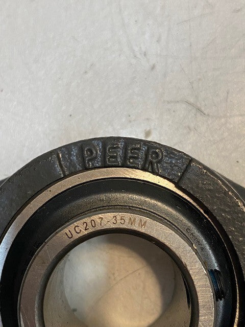 Peer FT207 Bearing Flange Block 2-Bolt | 6-1/4" L 3-1/2" W 35mm Bore UC207-35MM