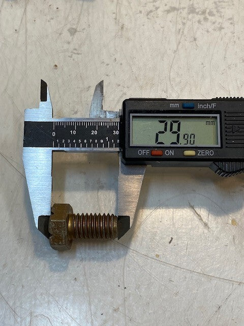 44 Quantity of CP8 Hex Head Screw Bolts 1-1/8" (30mm) L 12mm Thread (44 Qty)