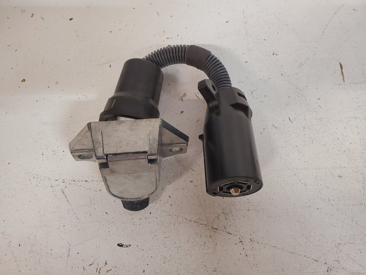 Standard Motor Products Connector TC569 P14234