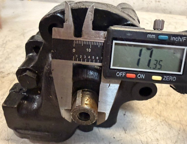Eaton Remanufactued Cast-Iron Front Mount Power Steering Pump R21-H-298