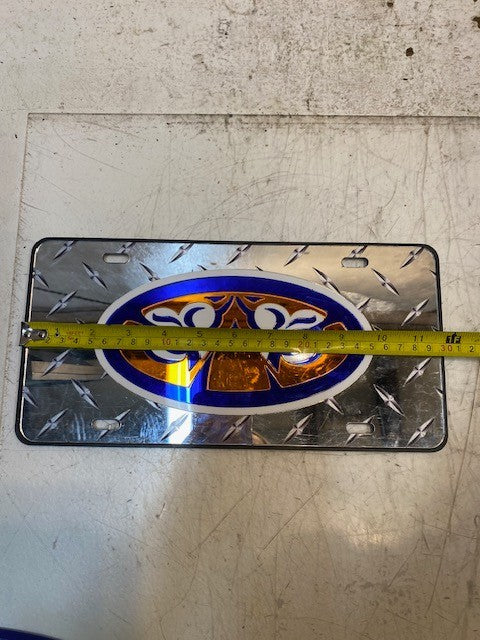 Laser Diamond Plate Auburn Tigers Novelty License Plate 11-3/4" x 5-3/4"