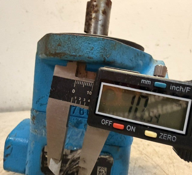 Eaton Vickers Vickers V10 Series Hydraulic Vane Pump 317667 Industrial Fluid