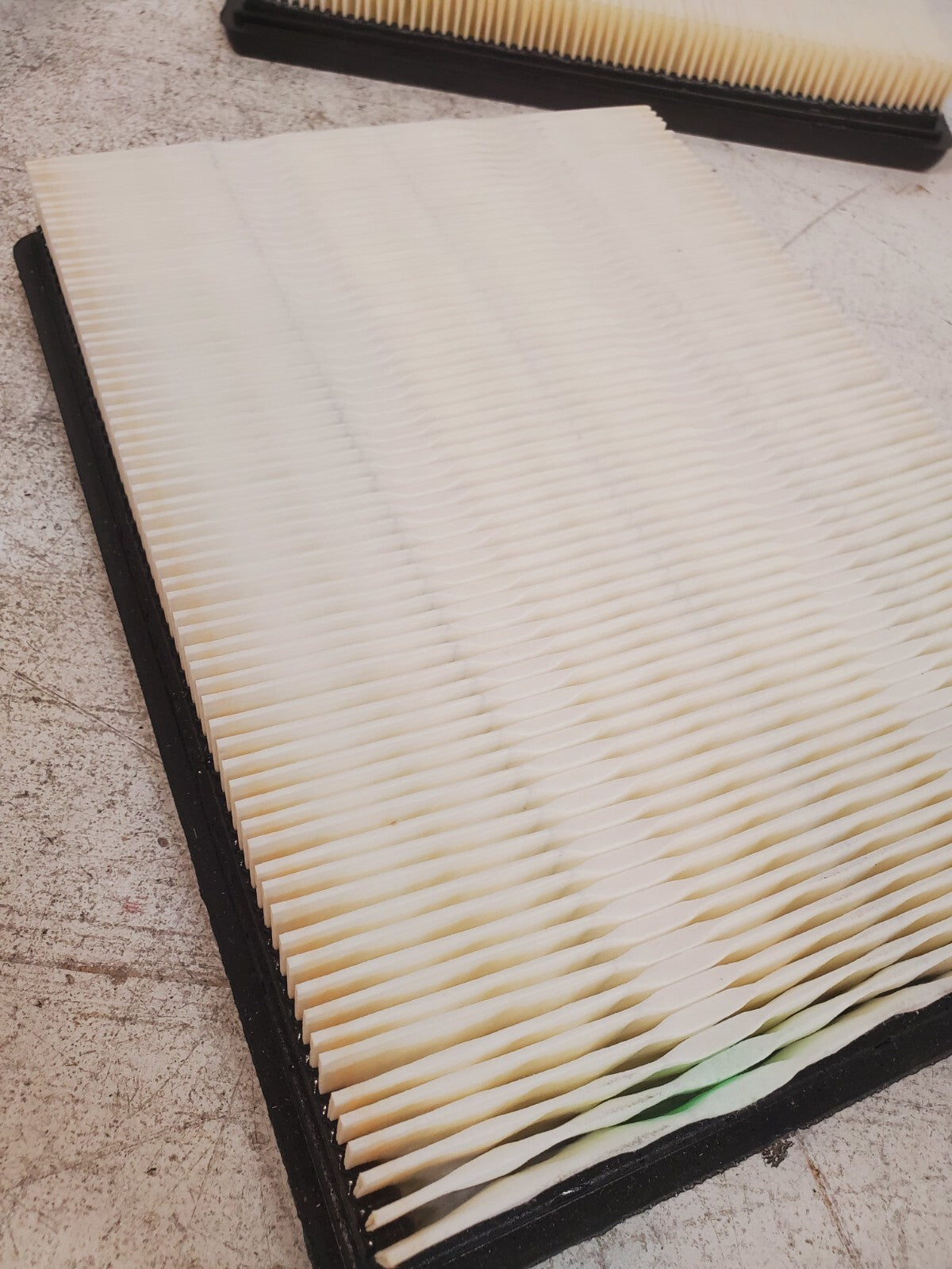 2 Quantity of Mobil Air Filters MA5560 (2 Qty)