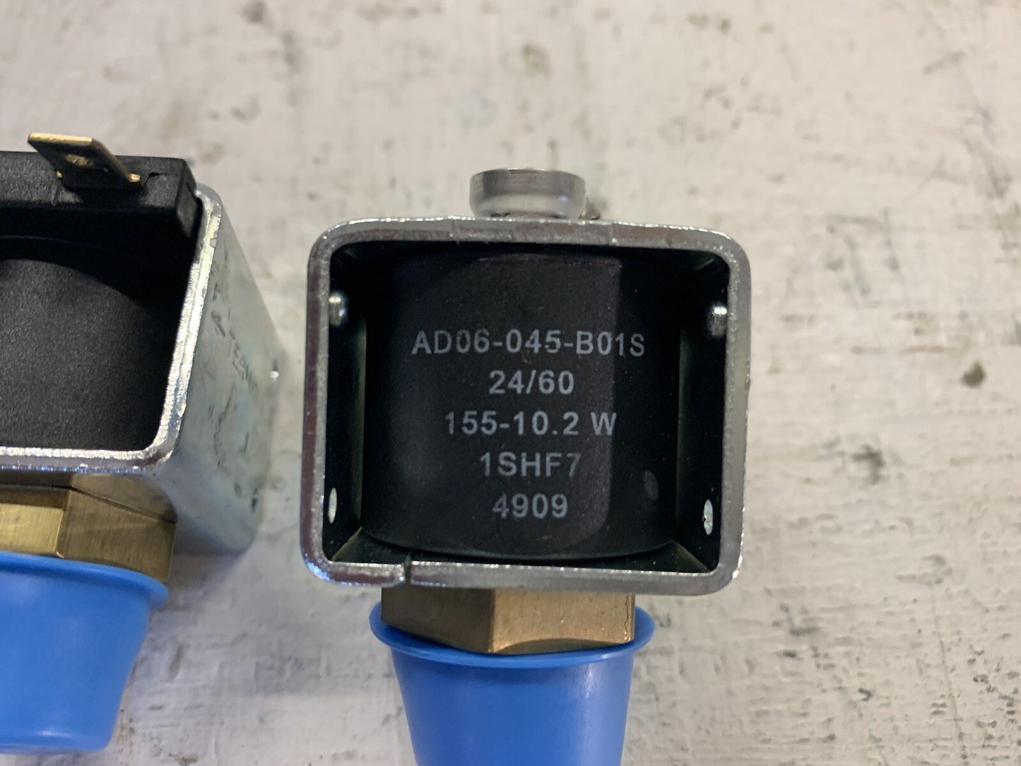 2 Parker Hannifin 10.2W Shut Off Valve VLB20C0-G372BFOS01 (Pack Of 2)