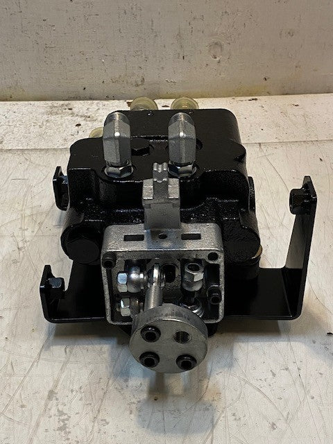 Hydraulic Valve 871400262 | 0705