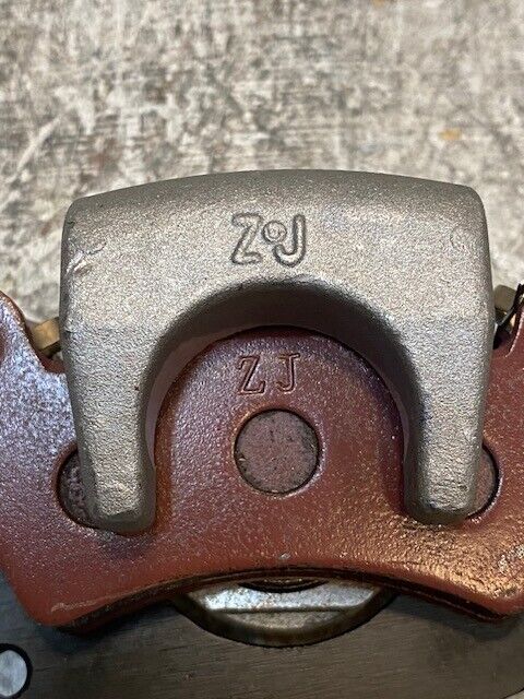 ZJ Caliper 5" x 3-1/2" x 3-1/4"