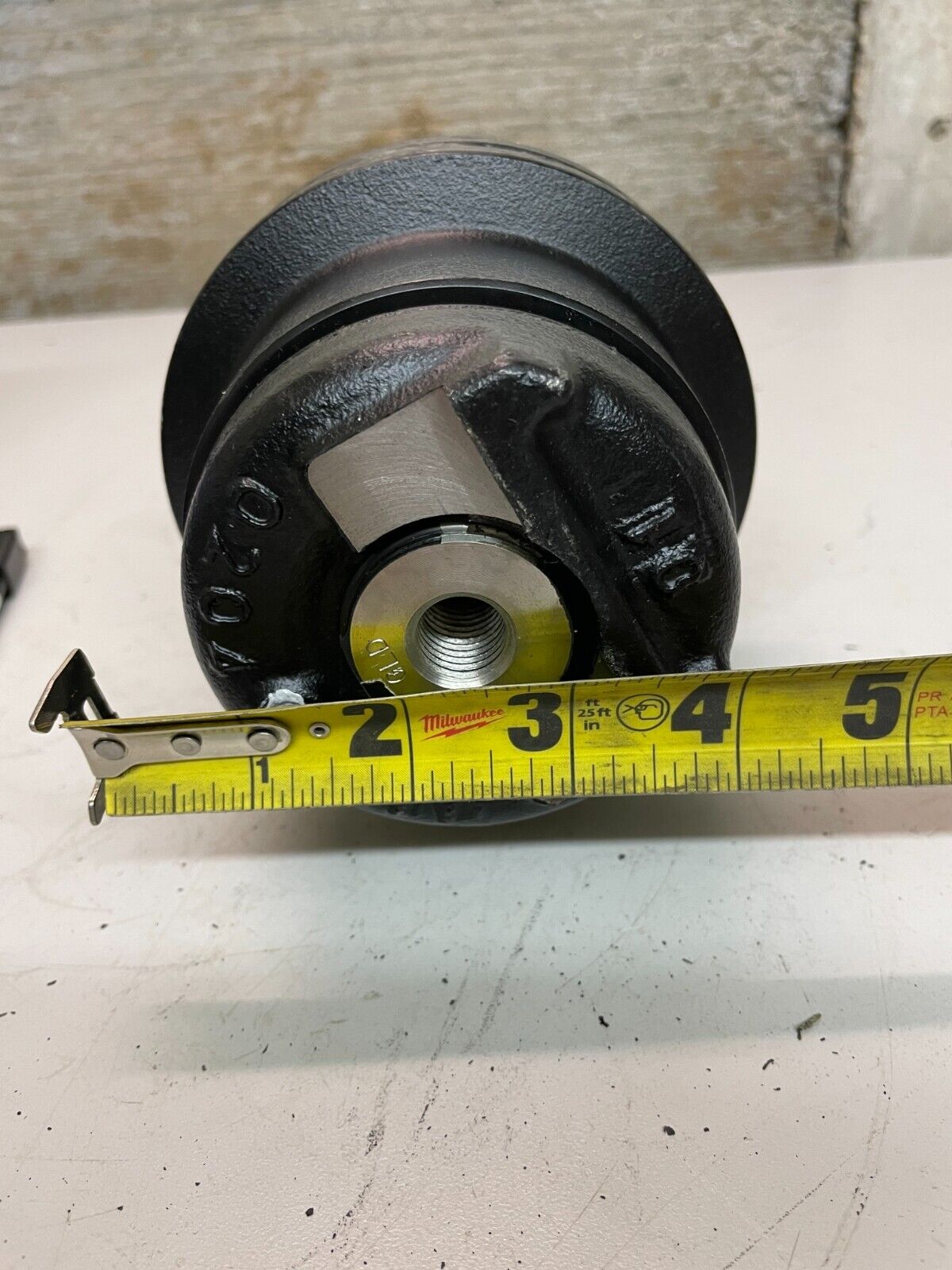 0204 TK17 Bottom Roller (SEE PICTURES FOR MEASUREMENTS)